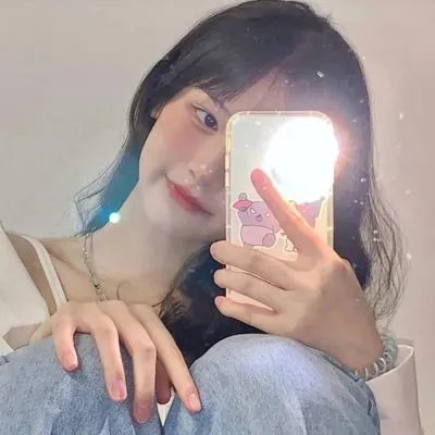 春泥溅花红